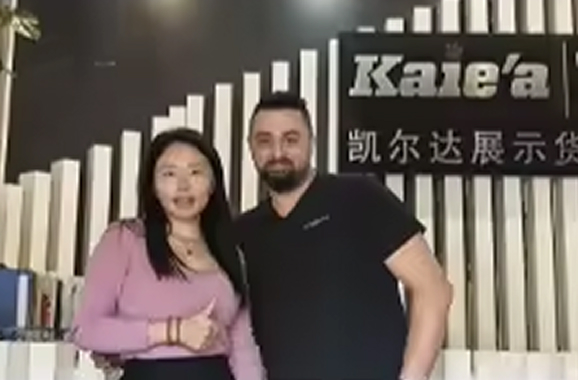 展览现场合影