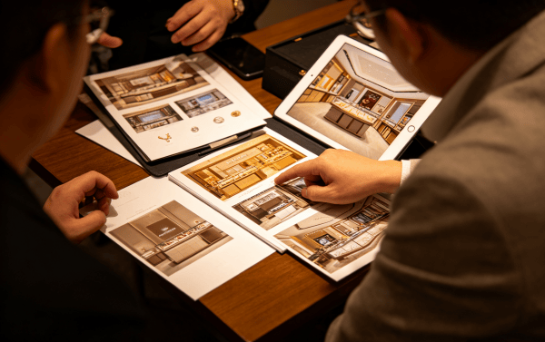 展柜工厂实力怎么核实 靠谱的珠宝展柜定制厂家怎么找?看工厂实力还是看案例?